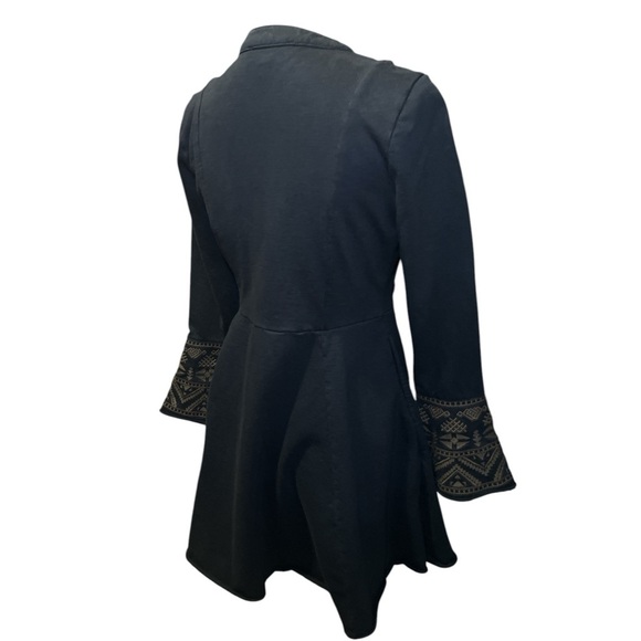 SHYANNE Cascade Embroidered French Terry Cardigan Western Embellished Timeless - Picture 8 of 15